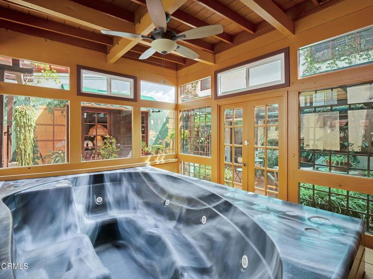 Hot Tub, Interior, Sun Room, Wooden Beams, Wooden Ceilings
