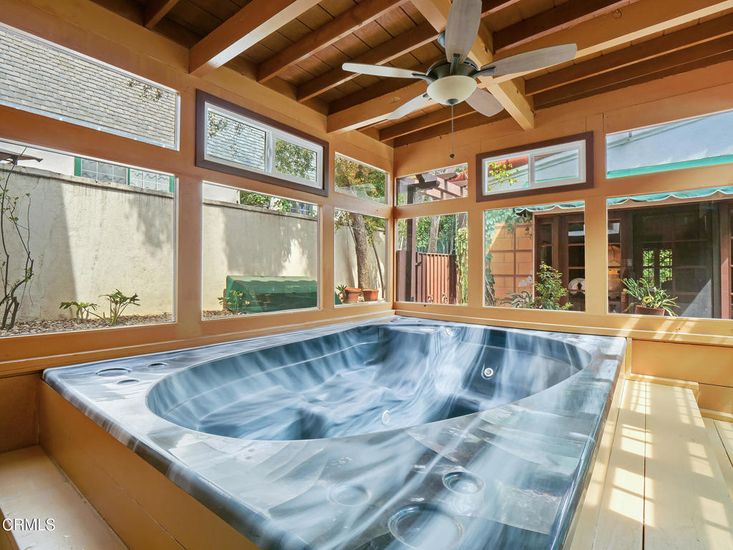 Hot Tub, Interior, Sun Room, Wooden Beams, Wooden Ceilings
