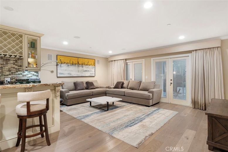 Interior, Living room, Recessed Lighting, Stone Walls, Wood Texture Flooring