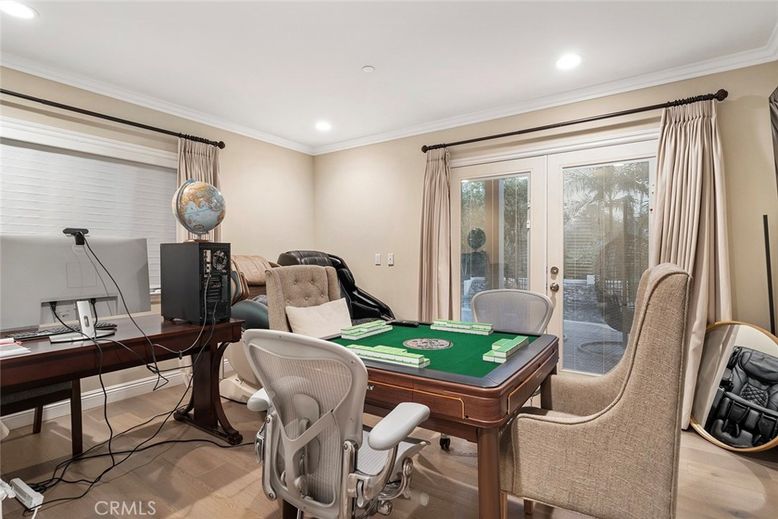 Game Room, Home Office, Interior, Recessed Lighting, Wood Texture Flooring