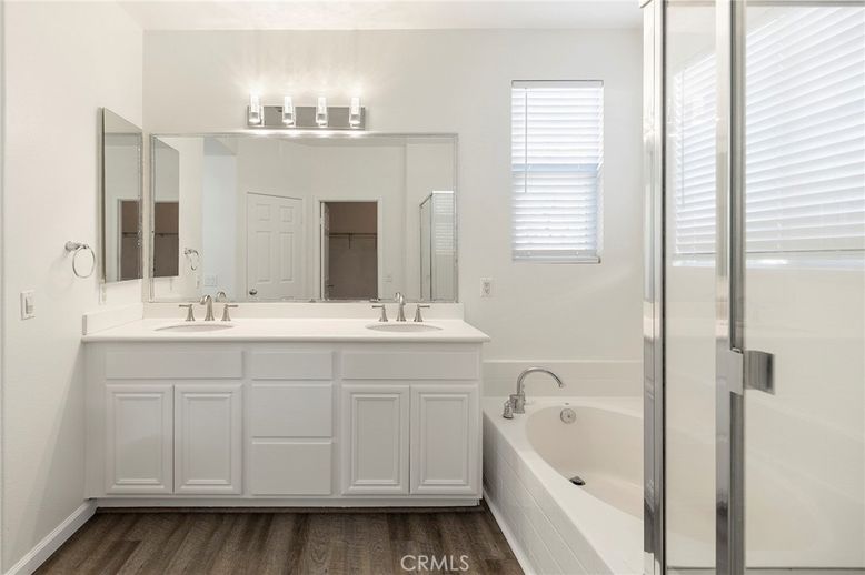 Bathroom, Dual Sink Vanities, Interior, Wood Texture Flooring