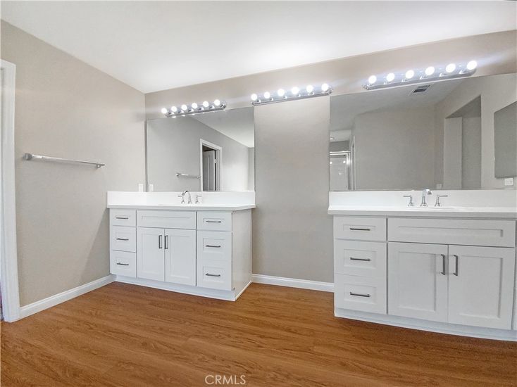 Bathroom, Dual Sink Vanities, Interior, Wood Texture Flooring