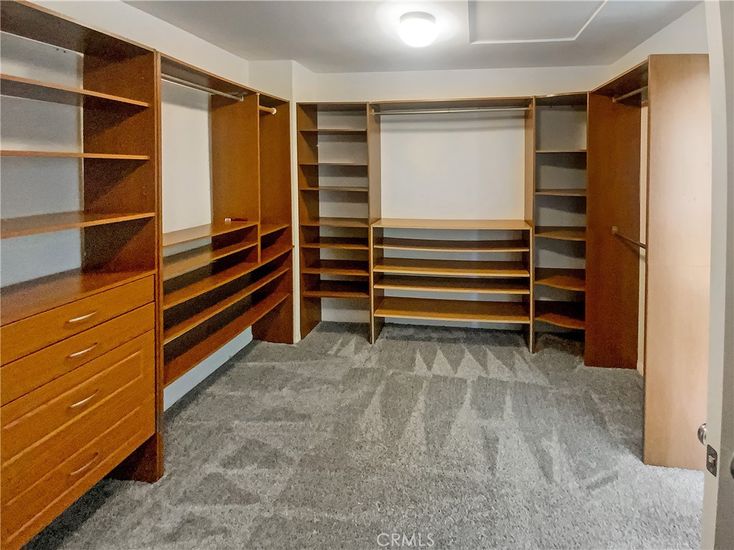 Interior, Walk-in Closets