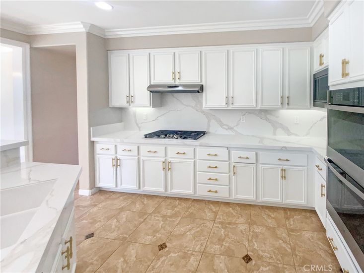 Interior, Kitchen, Marble Walls, Recessed Lighting