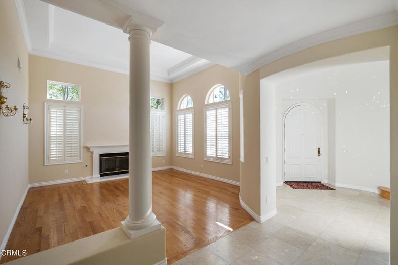 Empty room, Fireplace, Interior, Wood Texture Flooring