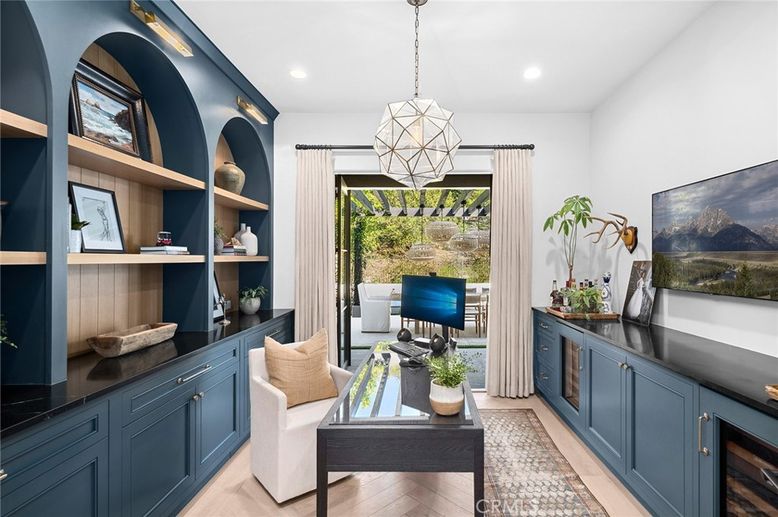 Home Office, Interior, Pendant Lights, Recessed Lighting, Wood Texture Flooring