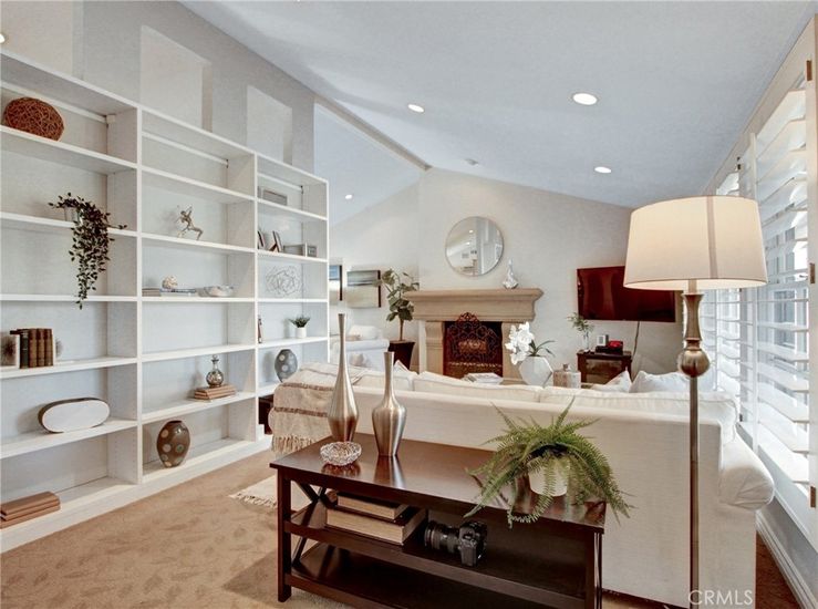 Fireplace, Interior, Living room, Recessed Lighting