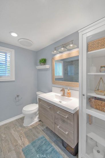 Bathroom, Interior, Recessed Lighting, Wood Texture Flooring