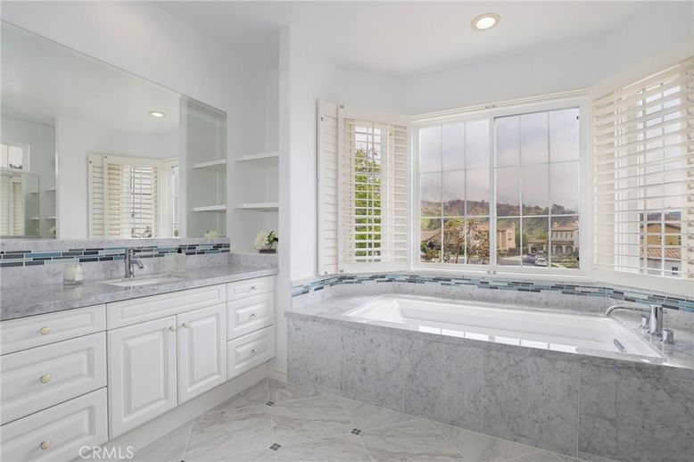 Bathroom, Dual Sink Vanities, Interior, Marble, Recessed Lighting