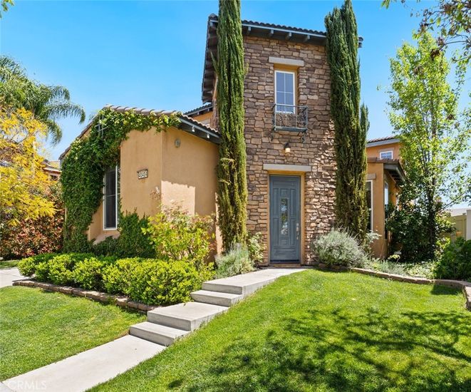 Exterior, Facade, Brick Facade, Mediterranean