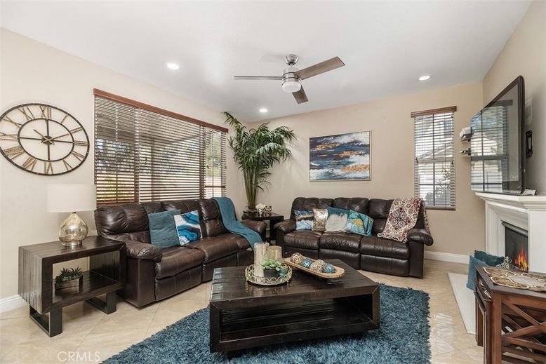 Fireplace, Interior, Living room, Recessed Lighting
