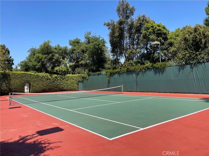 Exterior, Tennis Courts