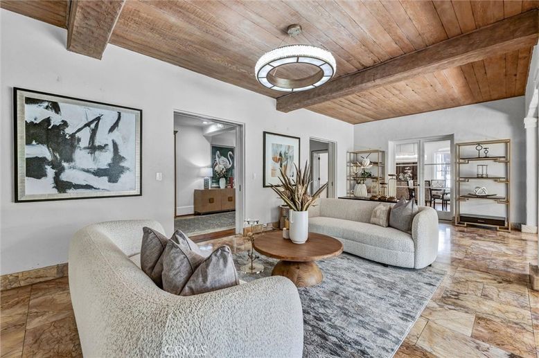 Interior, Living room, Pendant Lights, Wooden Beams, Wooden Ceilings