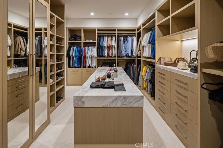 Interior, Recessed Lighting, Walk-in Closets