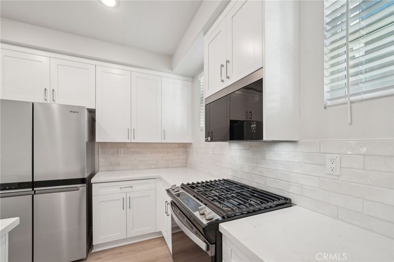 Bathroom, Interior, Recessed Lighting, Wood Texture Flooring