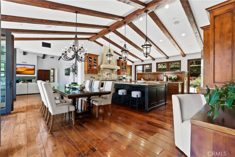Chandelier, Dining room, Interior, Kitchen, Pendant Lights, Recessed Lighting, Wooden Beams, Wood Texture Flooring