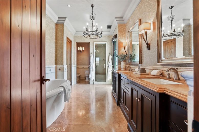 Bathroom, Chandelier, Dual Sink Vanities, Interior, Recessed Lighting