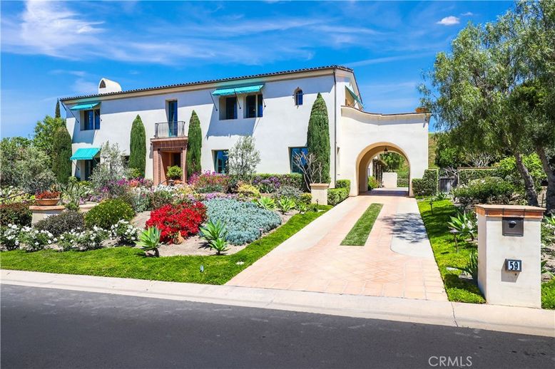 Backyard, Exterior, Facade, Spanish Mediterranean