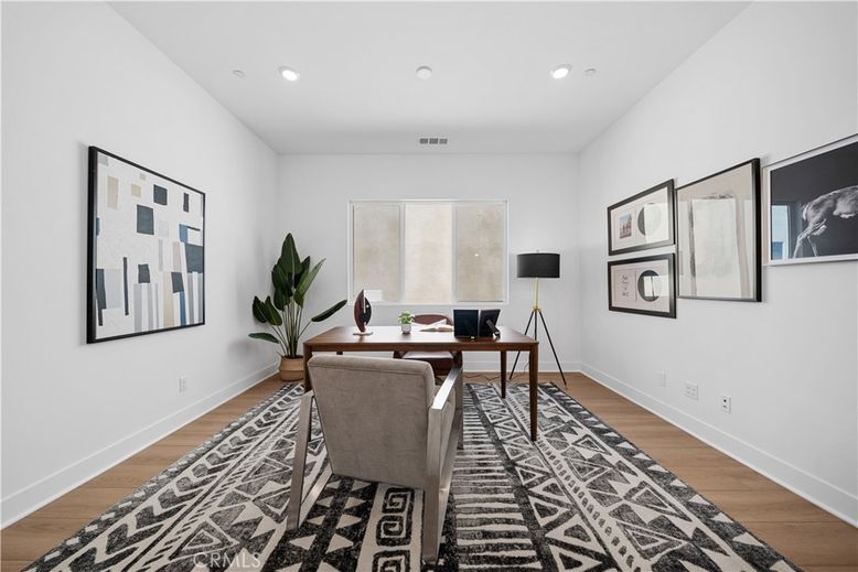 Home Office, Interior, Recessed Lighting, Wood Texture Flooring