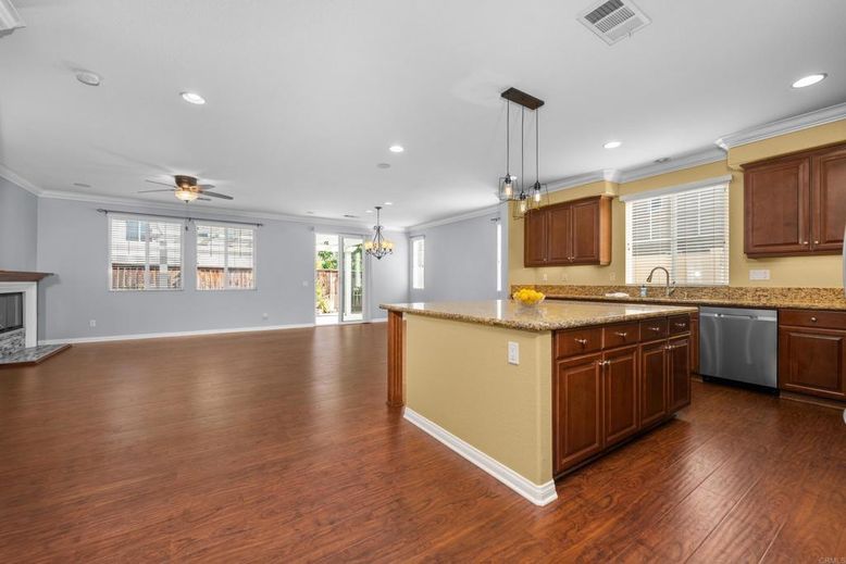 Fireplace, Interior, Kitchen, Pendant Lights, Recessed Lighting, Wood Texture Flooring