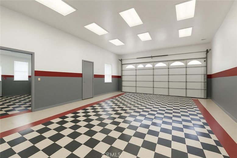 Garage, Interior, Recessed Lighting