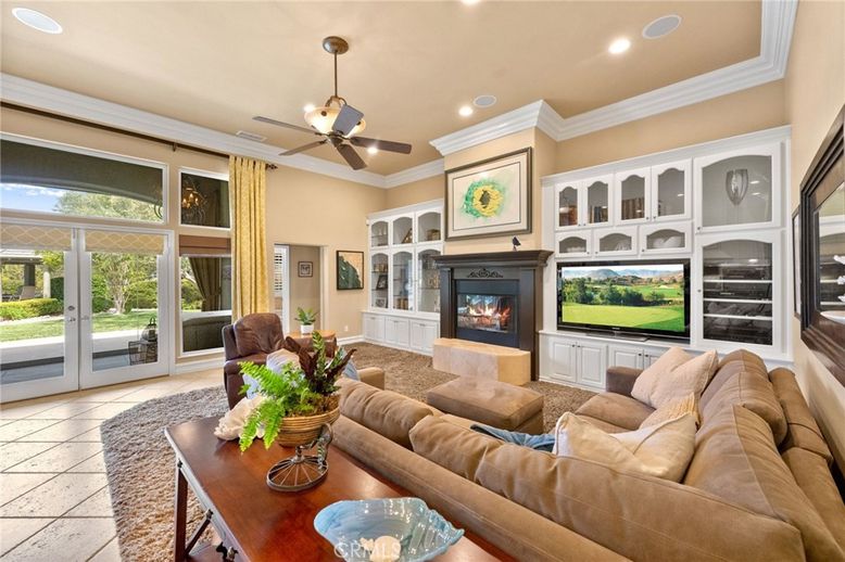 Fireplace, Interior, Living room, Recessed Lighting