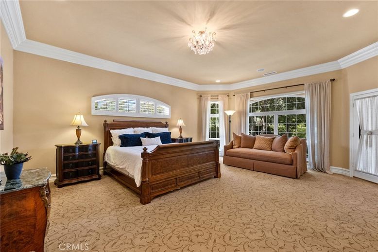 Bedroom, Chandelier, Interior, Recessed Lighting