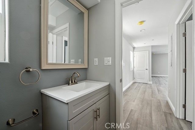 Bathroom, Interior, Recessed Lighting, Wood Texture Flooring
