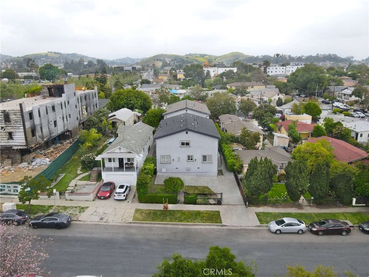Exterior, Drone