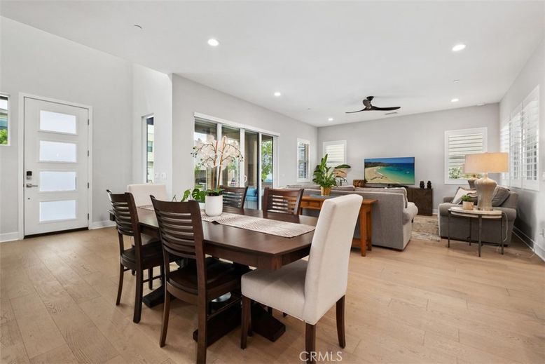 Dining room, Interior, Living room, Recessed Lighting, Wood Texture Flooring