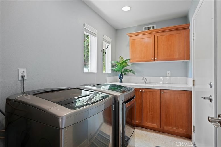 Interior, Recessed Lighting, Washer