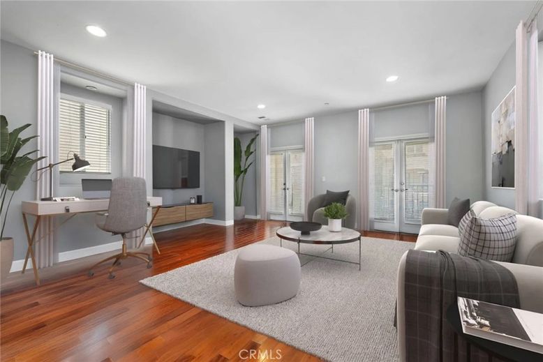 Home Office, Interior, Living room, Recessed Lighting, Wood Texture Flooring