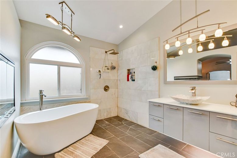 Bathroom, Dual Sink Vanities, Free Standing Baths, Glass Shower, Interior, Recessed Lighting