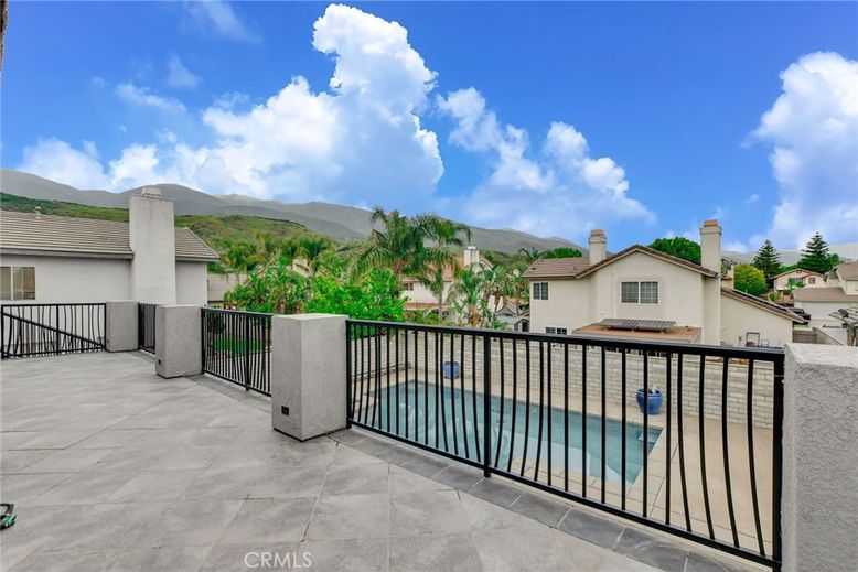 Exterior, Pool, Other