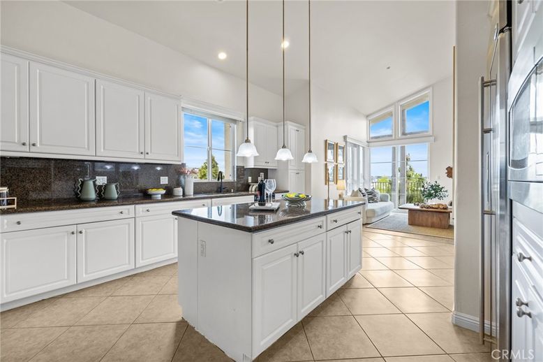 Interior, Kitchen, Pendant Lights, Recessed Lighting