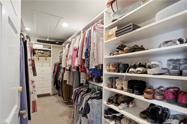 Interior, Recessed Lighting, Walk-in Closets