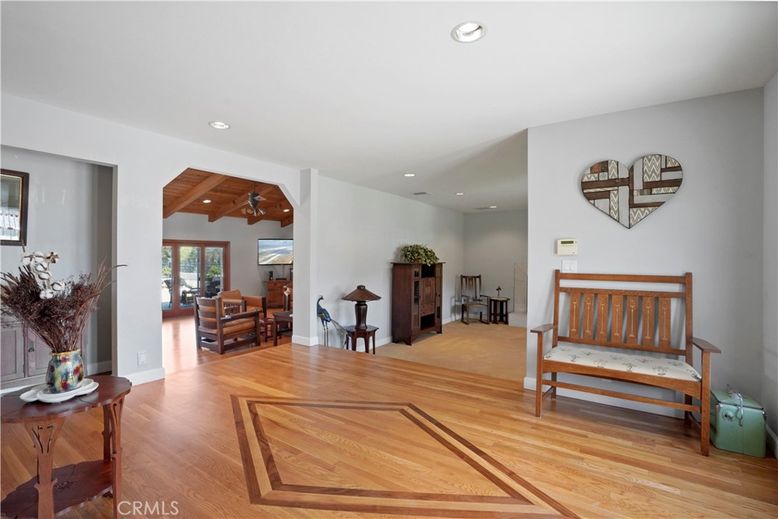 Interior, Recessed Lighting, Wooden Ceilings, Wood Texture Flooring