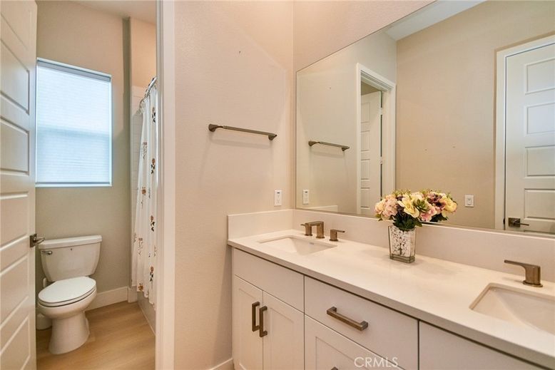 Bathroom, Dual Sink Vanities, Interior, Wood Texture Flooring