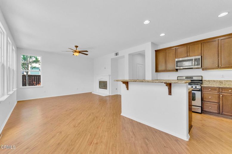 Empty room, Interior, Kitchen, Recessed Lighting, Wood Texture Flooring