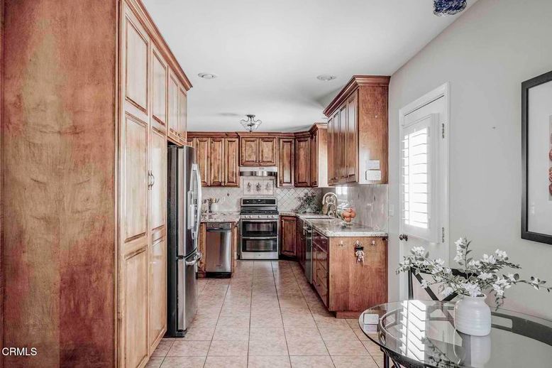 Interior, Kitchen, Stainless Steel Appliances