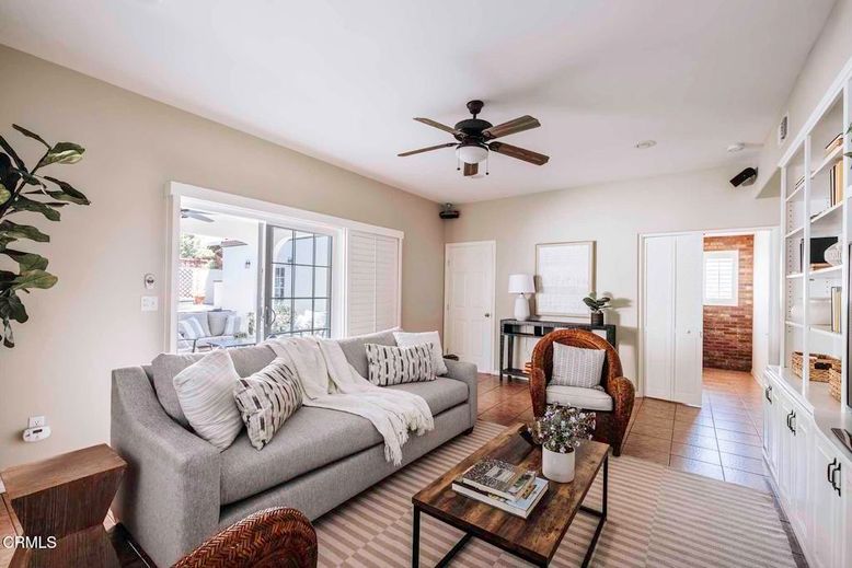 Interior, Living room