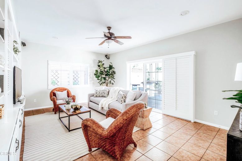 Interior, Living room