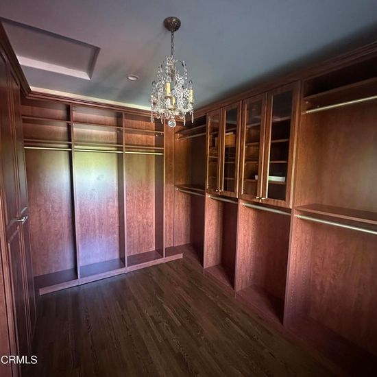 Chandelier, Interior, Recessed Lighting, Wood Texture Flooring