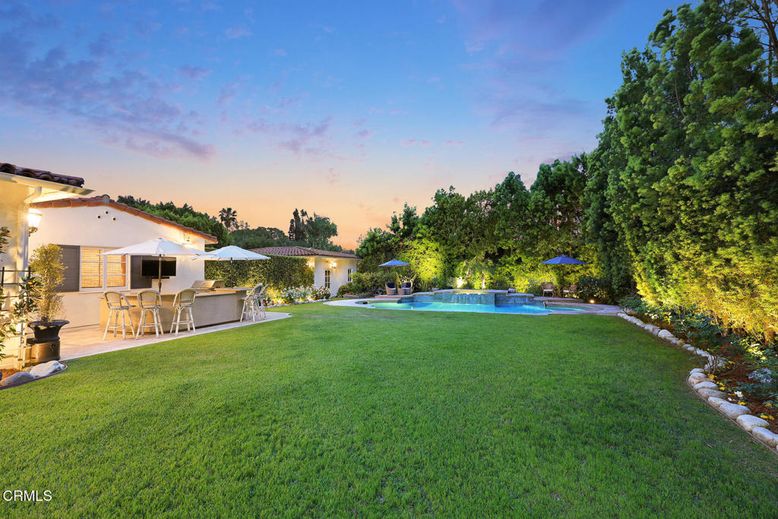 Backyard, Exterior, Pool