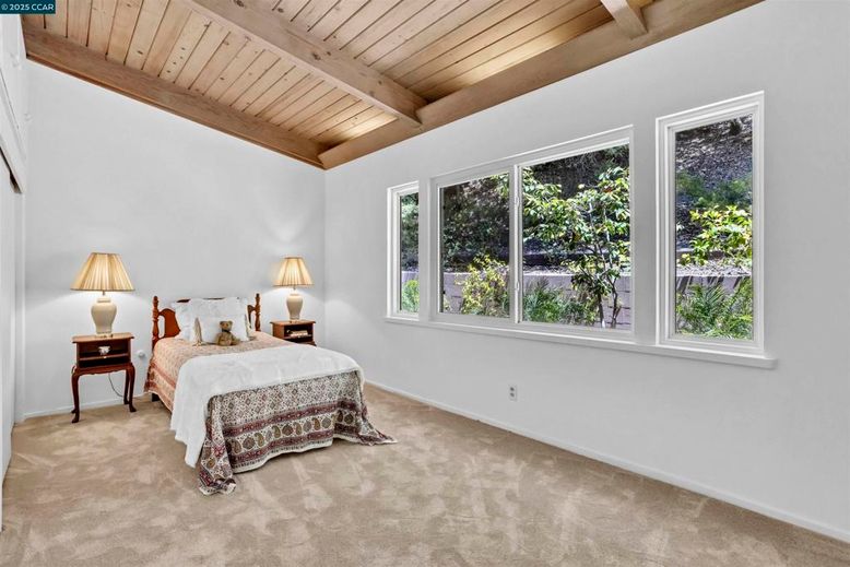 Bedroom, Interior, Wooden Beams, Wooden Ceilings