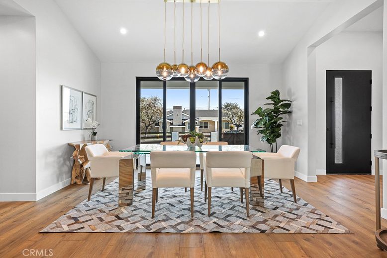 Dining room, Interior, Pendant Lights, Recessed Lighting, Wood Texture Flooring