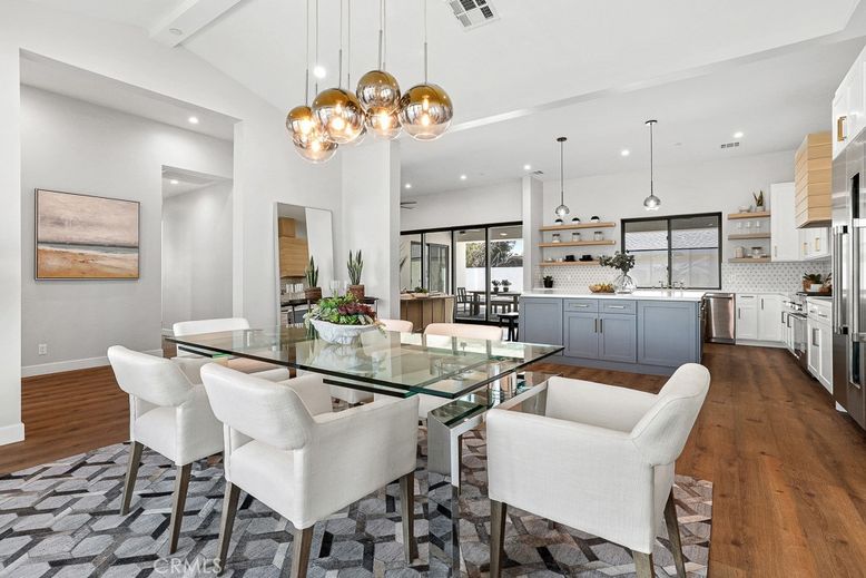 Dining room, Interior, Kitchen, Pendant Lights, Recessed Lighting, Stainless Steel Appliances, Wood Texture Flooring