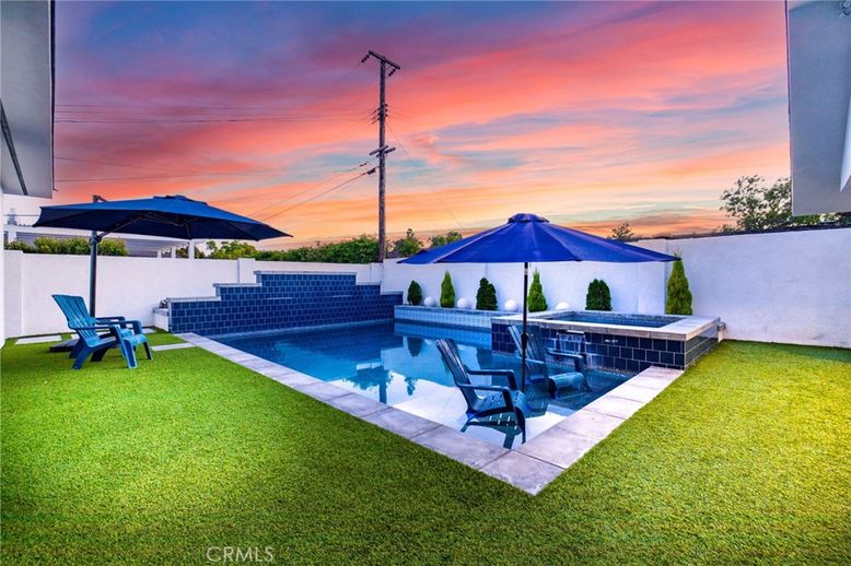 Backyard, Exterior, Pool