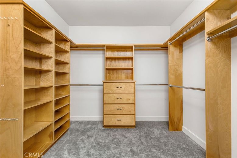 Interior, Walk-in Closets