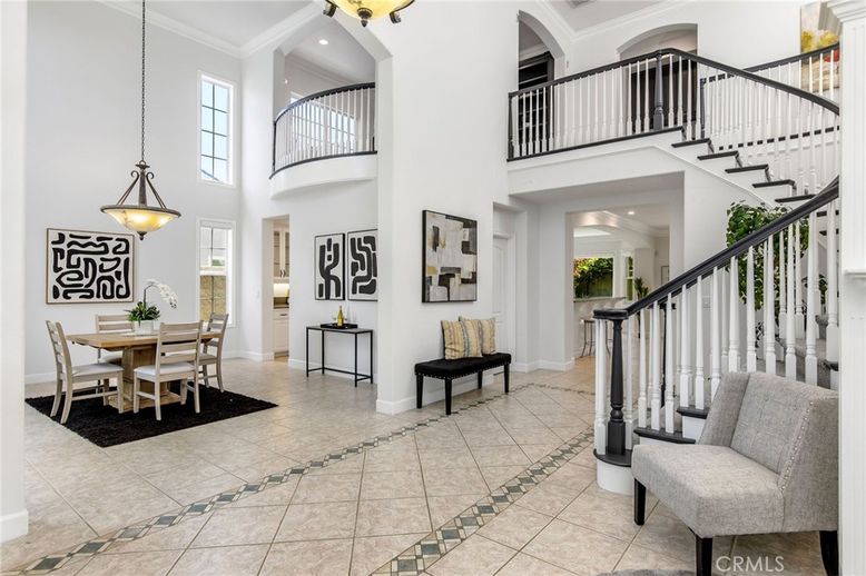 Dining room, Interior, Pendant Lights, Recessed Lighting